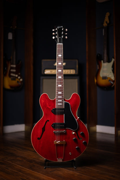 Gibson ES-330 Hollow Body Electric Guitar - Cherry