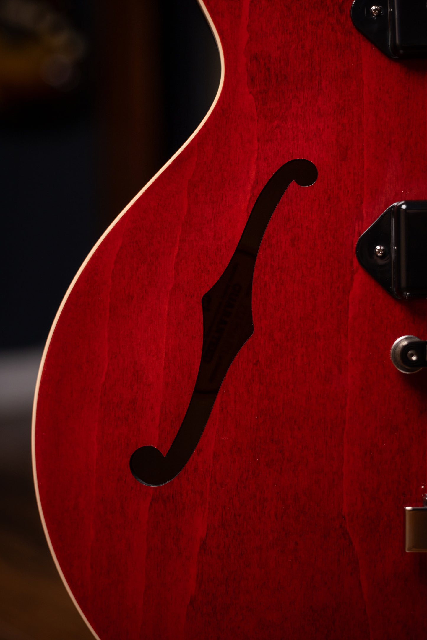 Gibson ES-330 Hollow Body Electric Guitar - Cherry