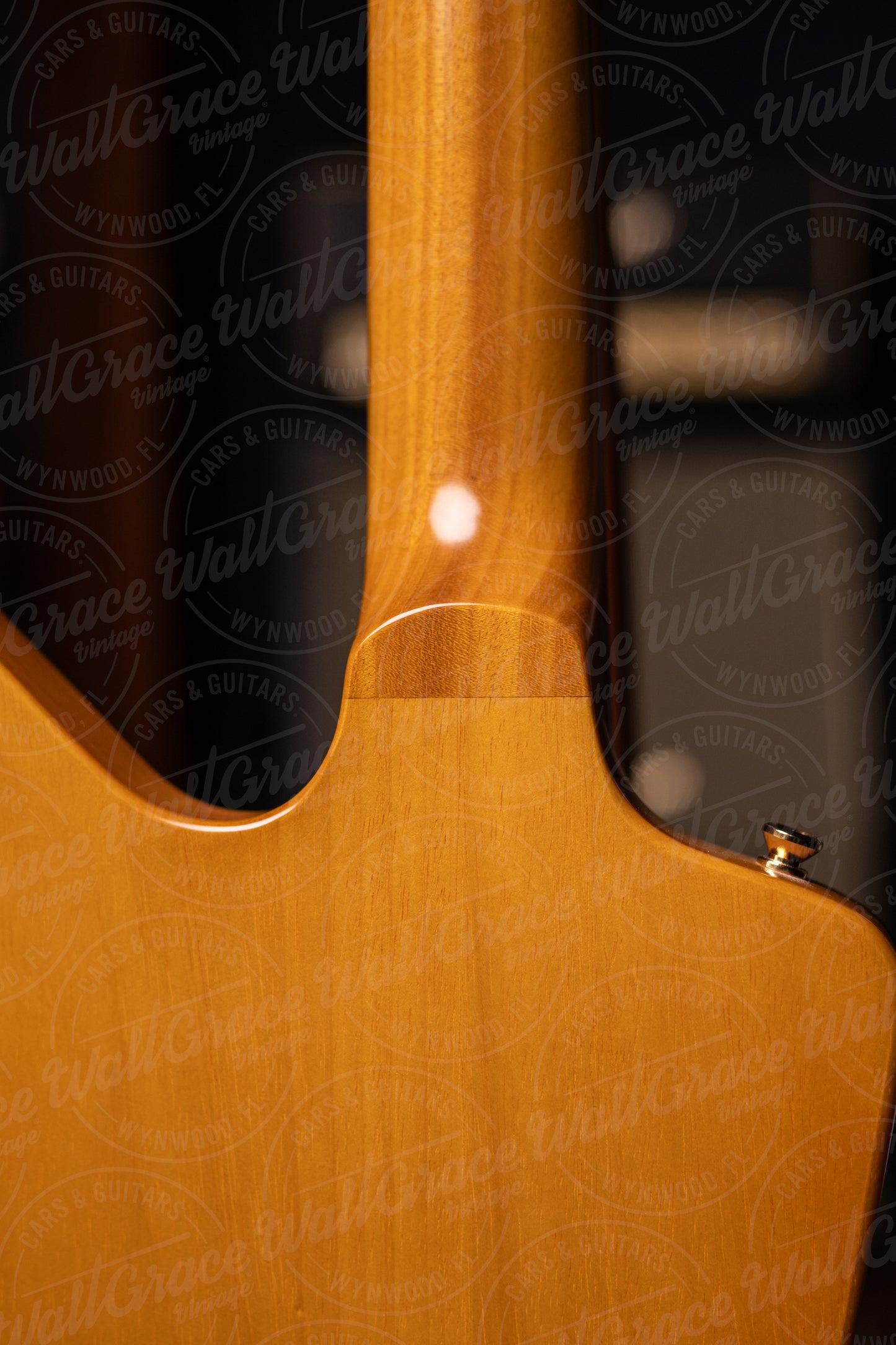 Epiphone 1958 Korina Explorer Electric Guitar - Natural W/ White Pickguard