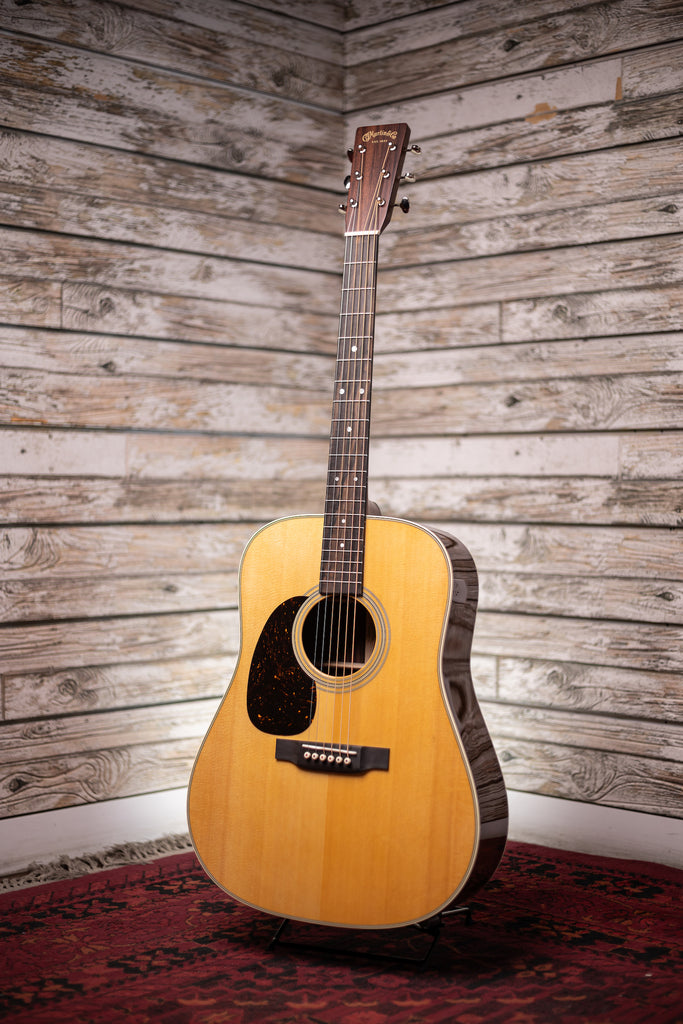 Martin D-28 Left-Handed Acoustic Guitar - Natural