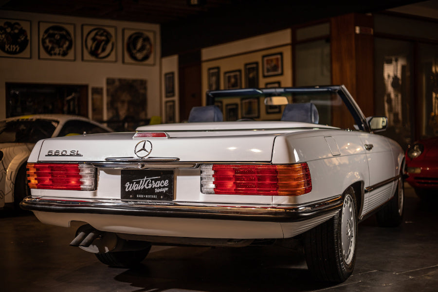 1989 Mercedes-Benz 560 SL Arctic White | SOLD
