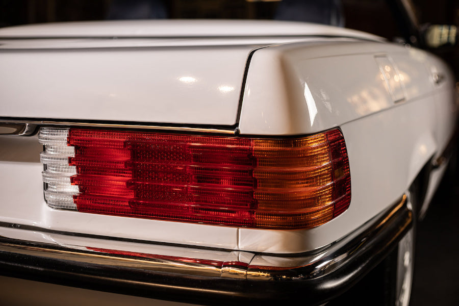 1989 Mercedes-Benz 560 SL Arctic White | SOLD