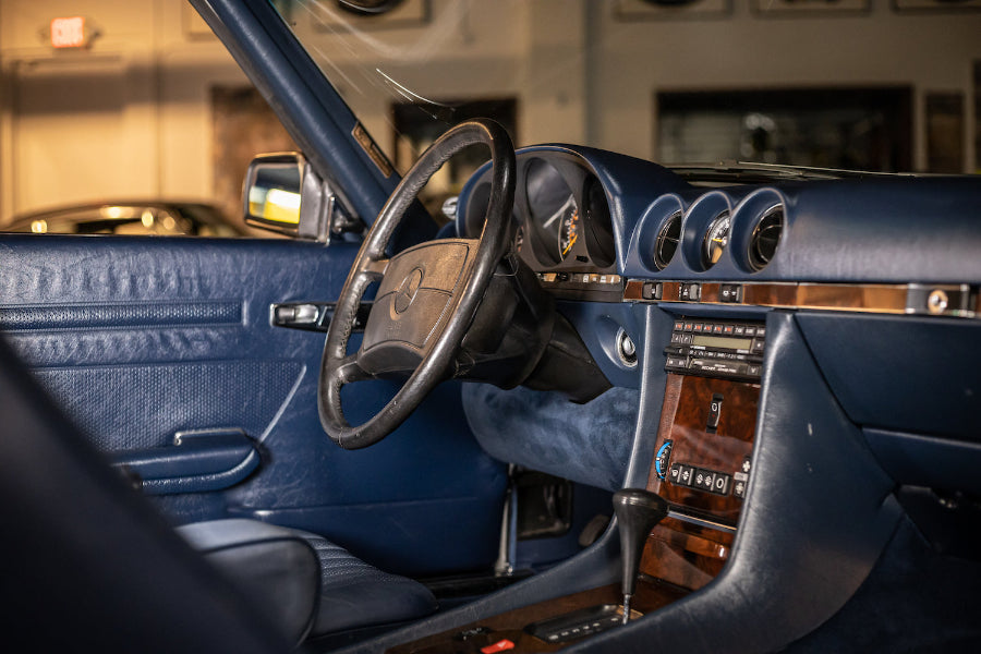 1989 Mercedes-Benz 560 SL Arctic White | SOLD