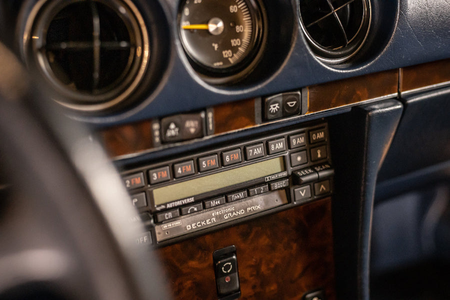1989 Mercedes-Benz 560 SL Arctic White | SOLD