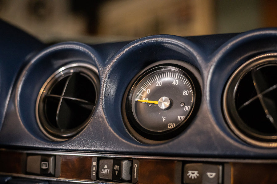 1989 Mercedes-Benz 560 SL Arctic White | SOLD