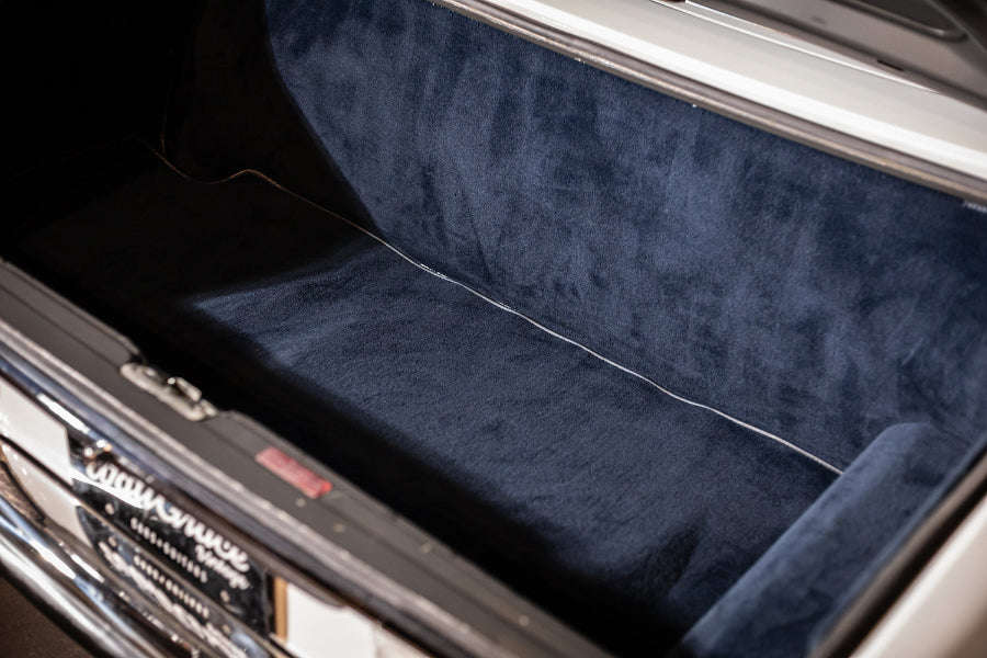 1989 Mercedes-Benz 560 SL Arctic White | SOLD