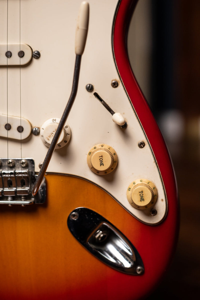 1982 Fender Stratocaster Electric Guitar - Sienna Burst