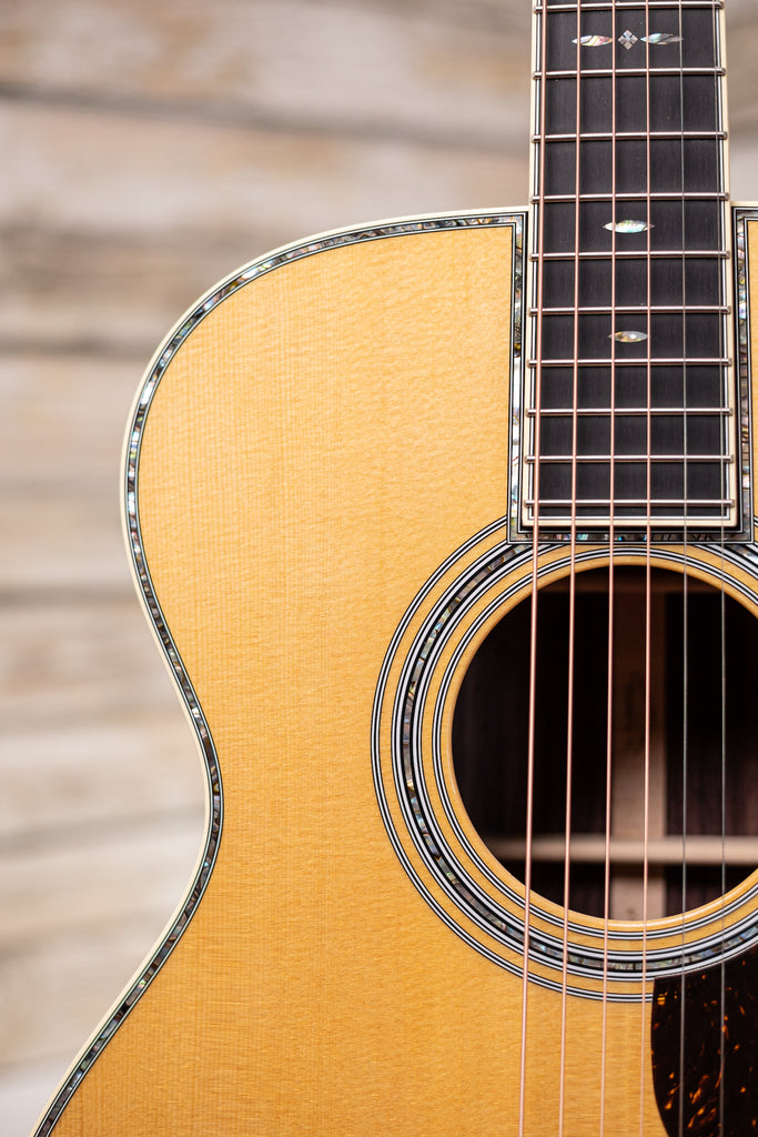 Martin OM-42 Acoustic Guitar - Natural