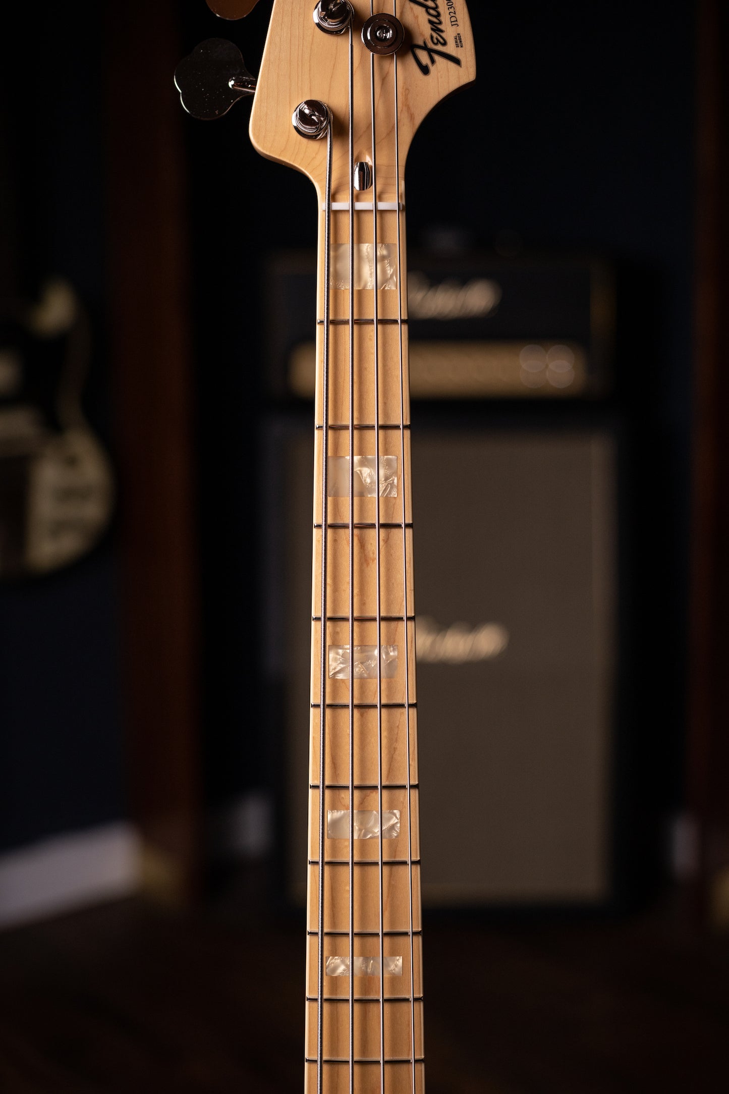 Fender Made in Japan Limited International Color Jazz Bass® - Maui Blue