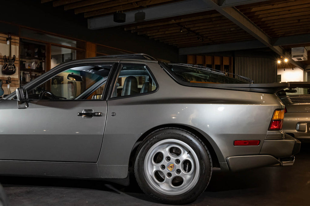 1988 Porsche 944 Turbo - Stone Grey Metallic