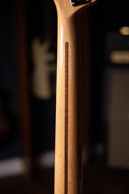 Fender Made in Japan Limited International Color Jazz Bass® - Monaco Yellow