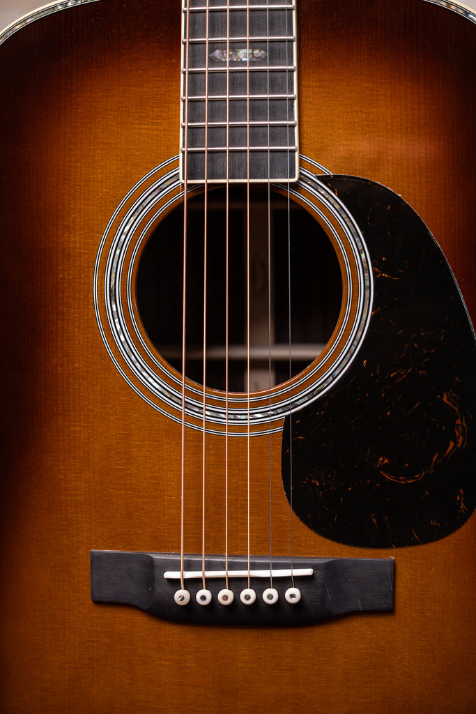 Martin D-41 Standard Series, D-14 Fret Acoustic Guitar - 1933 Ambertone