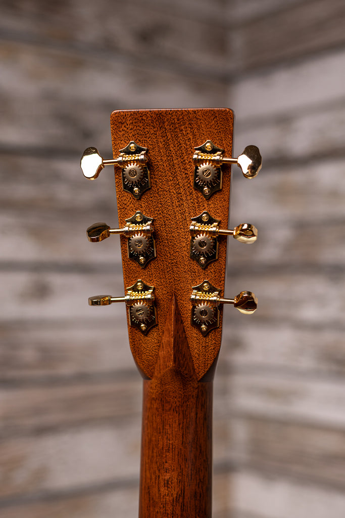 Martin D-41 Standard Series, D-14 Fret Acoustic Guitar - 1933 Ambertone