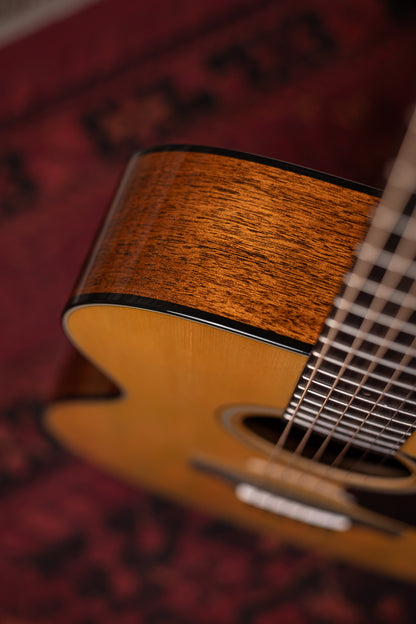 Martin 000-18 Acoustic Guitar - Natural