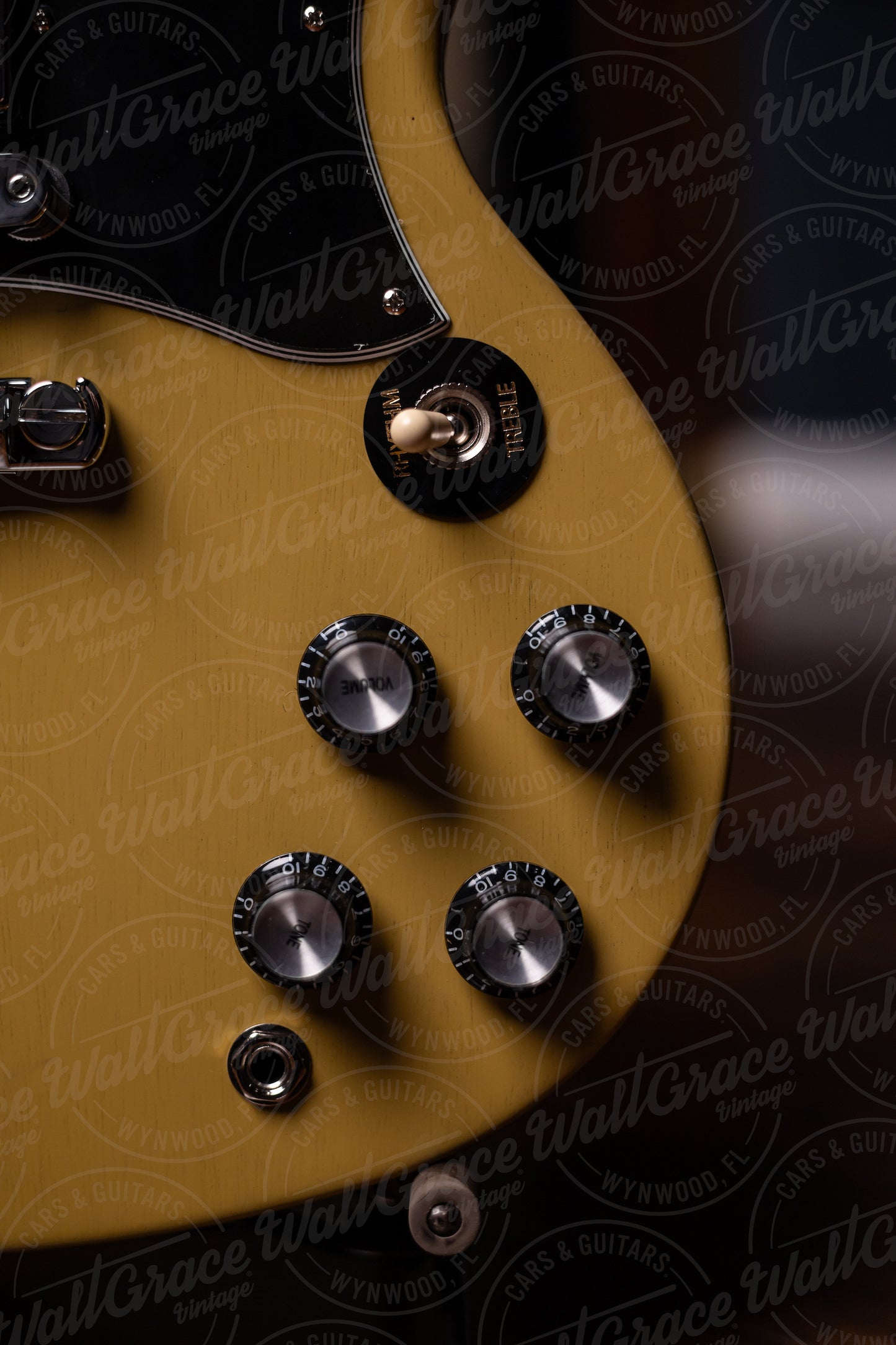Gibson SG Standard Electric Guitar - TV Yellow