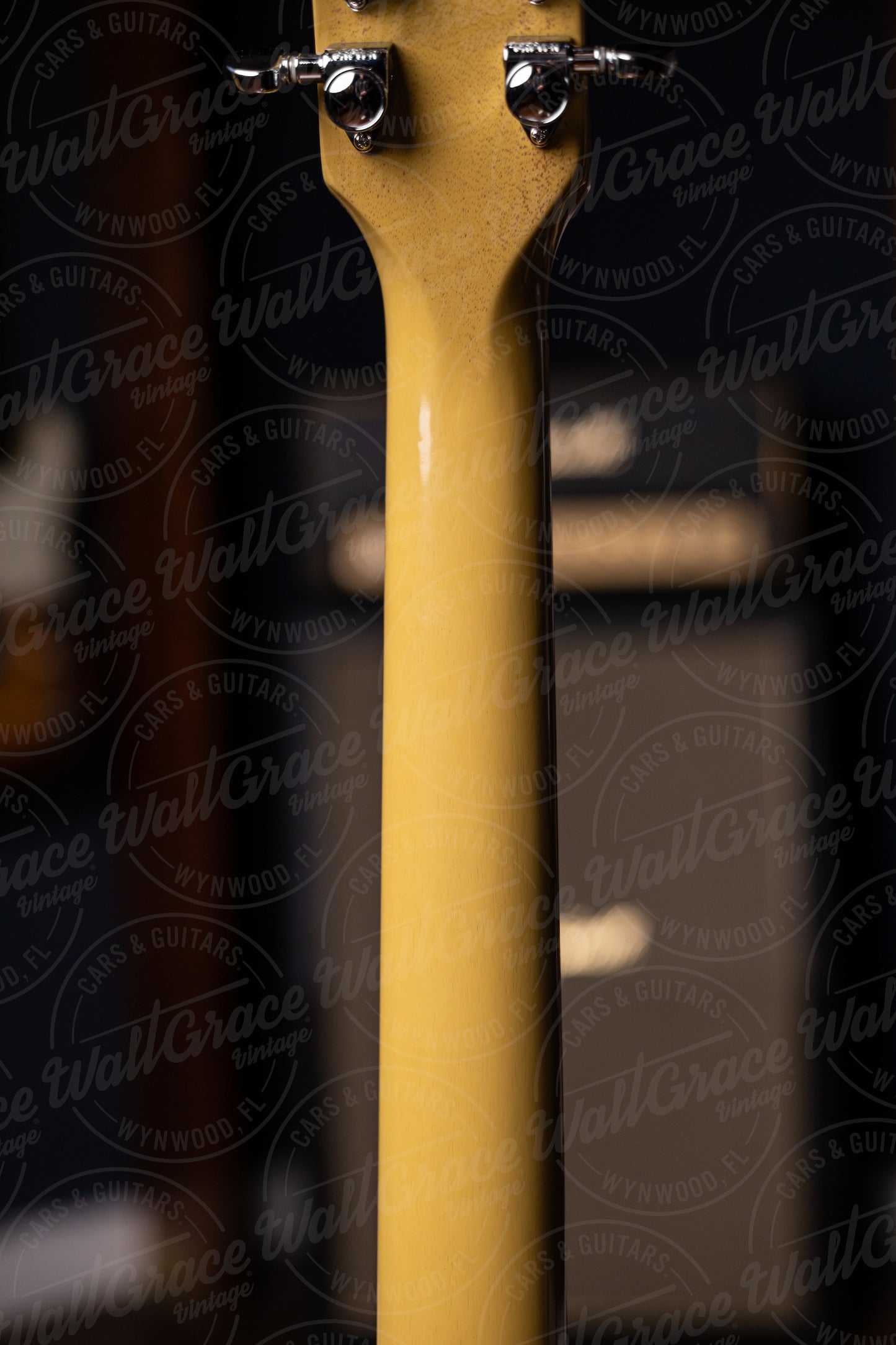 Gibson SG Standard Electric Guitar - TV Yellow