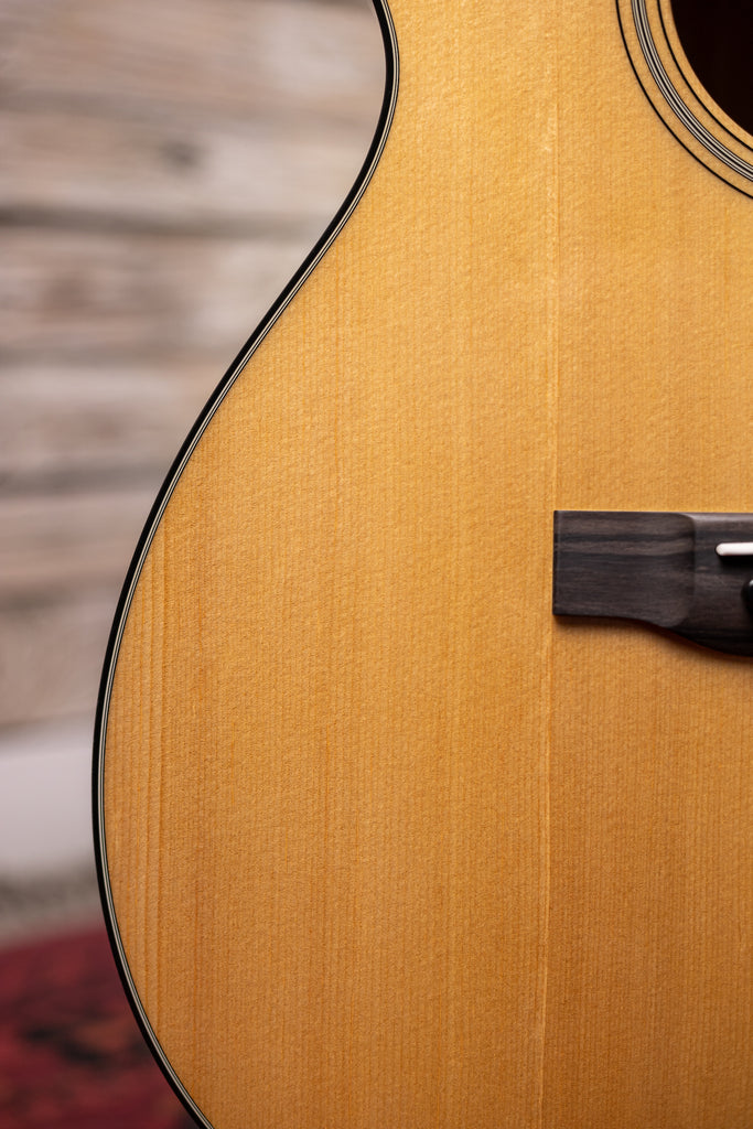 Martin 000-18 Acoustic Guitar - Natural