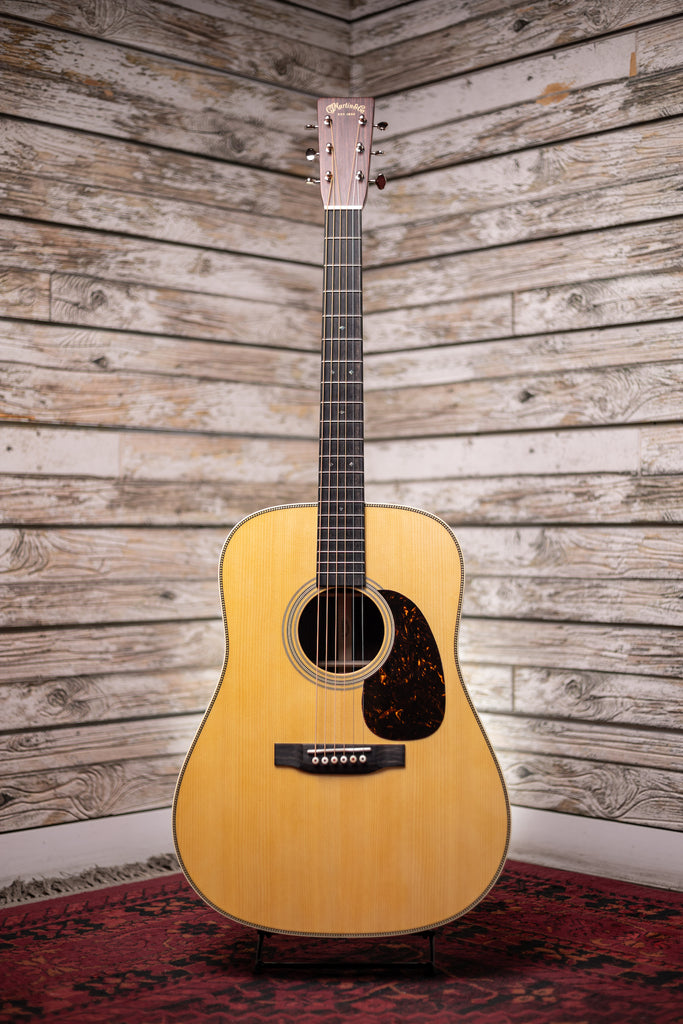 Martin HD-28E Standard Series, D-14 Fret, Acoustic Electric Guitar