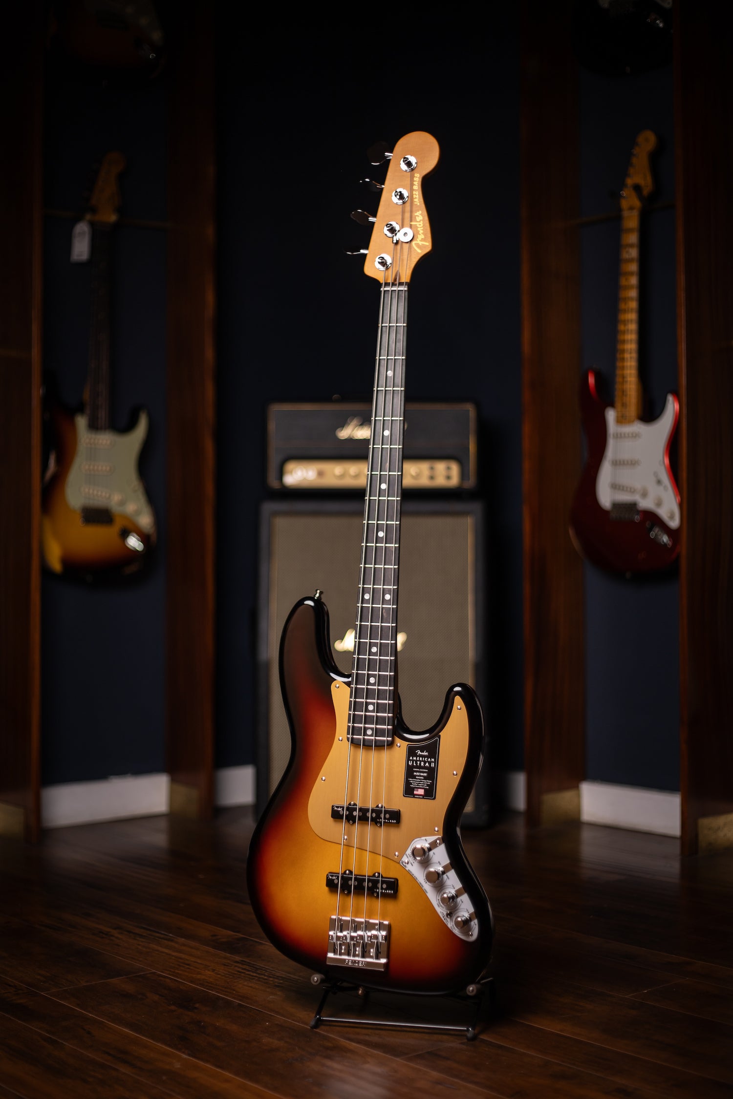 fender jazz bass tobacco sunburst American Vintage II 1966 (USA, RW) Each model is carefully chosen and recreated based on its contribution to the Fender story of that year Fender American Ultra II Jazz
