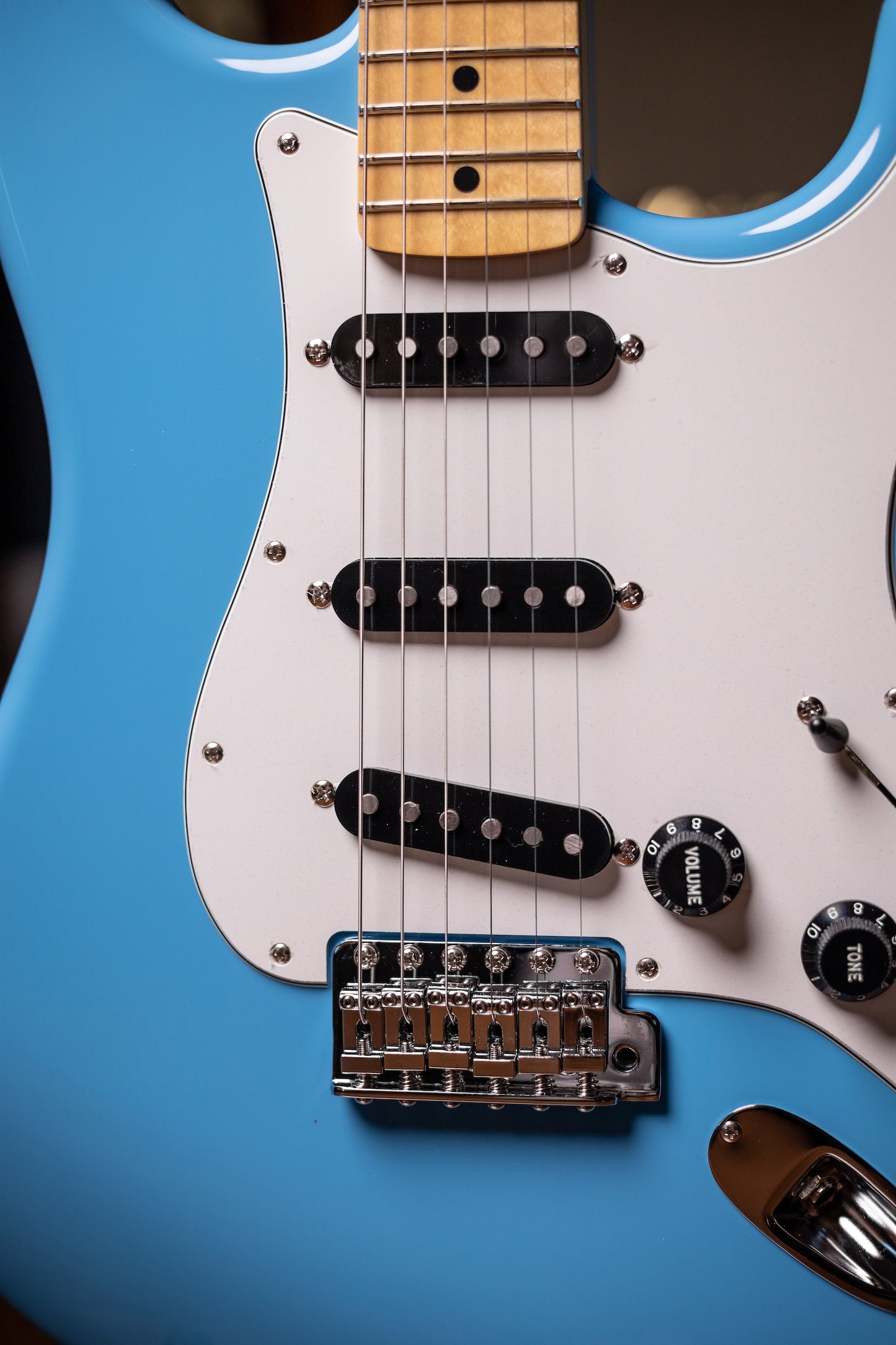 Fender Made in Japan Limited International Color Stratocaster Electric Guitar - Maui Blue