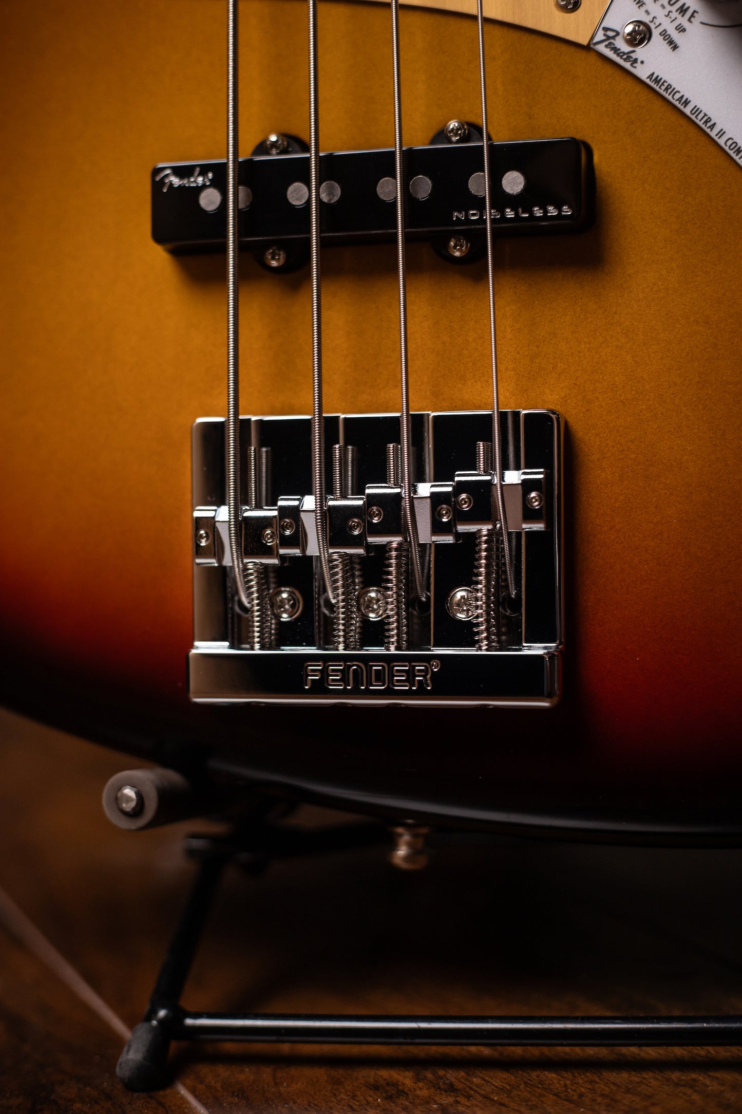 Fender American Ultra II Jazz Bass - Ultraburst