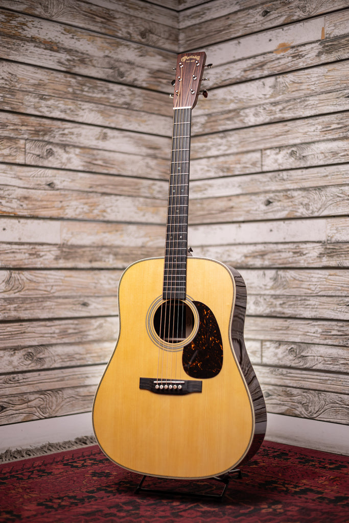 Martin HD-28E Standard Series, D-14 Fret, Acoustic Electric Guitar