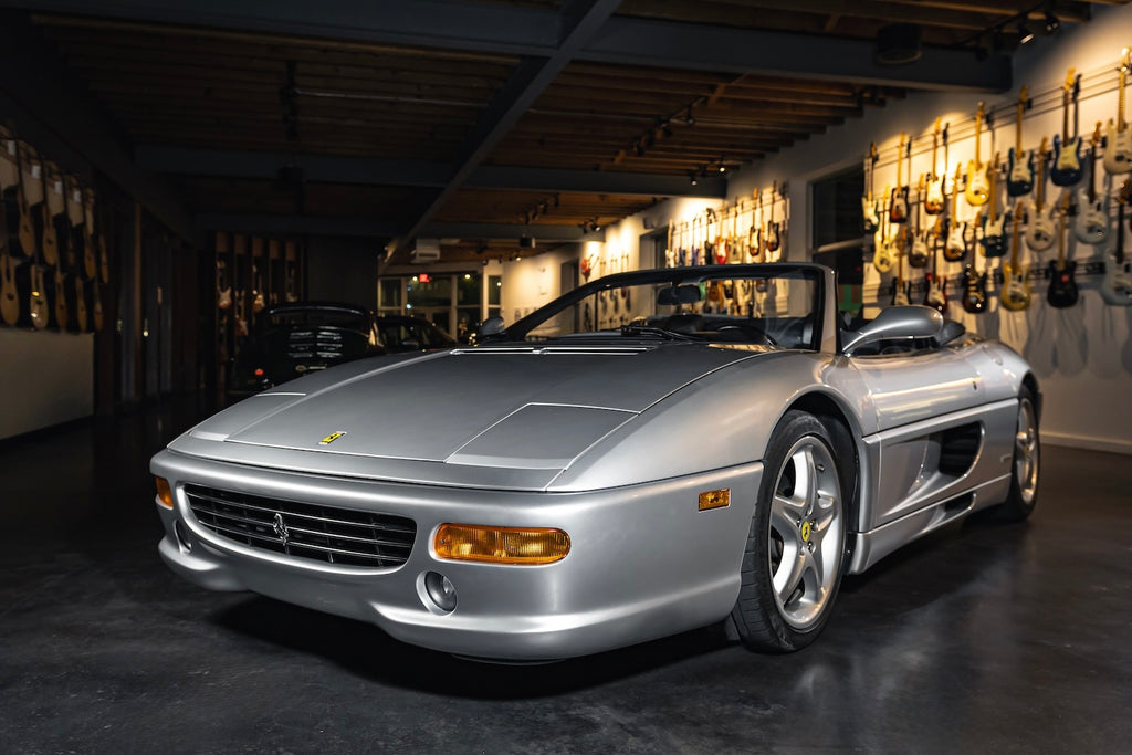 1998 Ferrari 355 Spider | Argento Nürburgring
