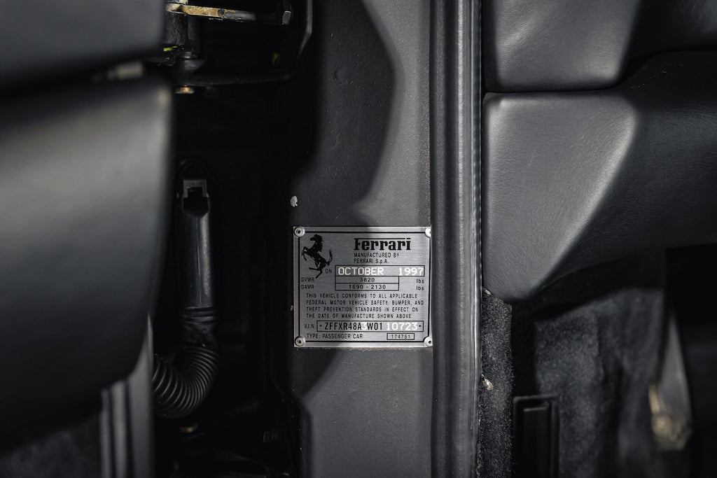 1998 Ferrari 355 Spider | Argento Nürburgring