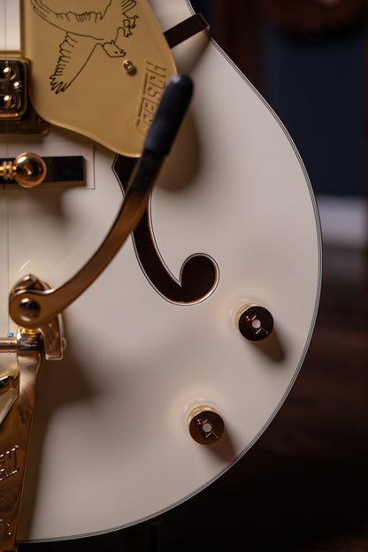 Gretsch G6136T-59 Vintage Select Edition '59 Falcon Hollow Body Electric Guitar - Vintage White