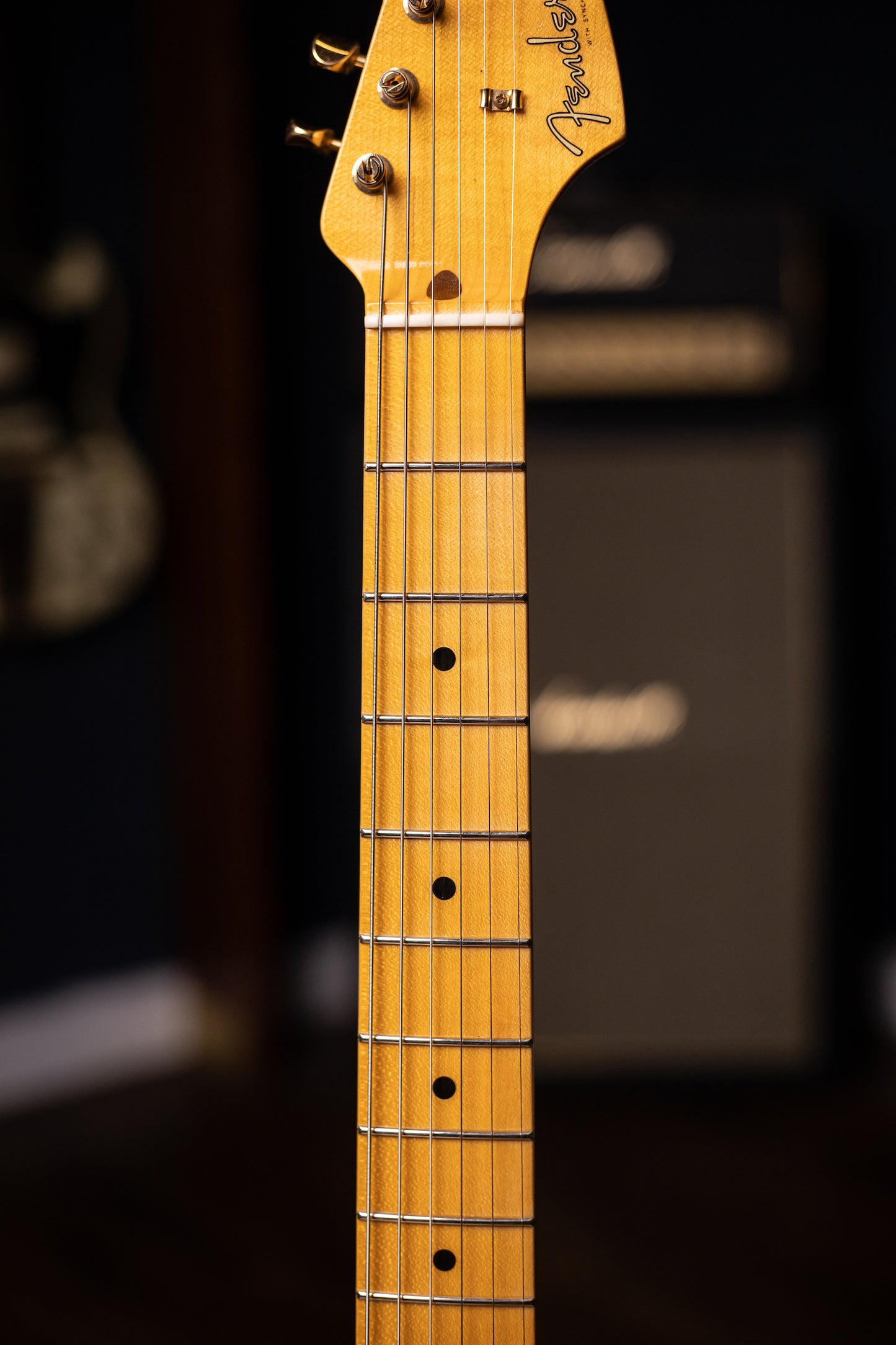 Fender 2019 Vintage Custom '57 Stratocaster Electric Guitar - Aged White Blonde