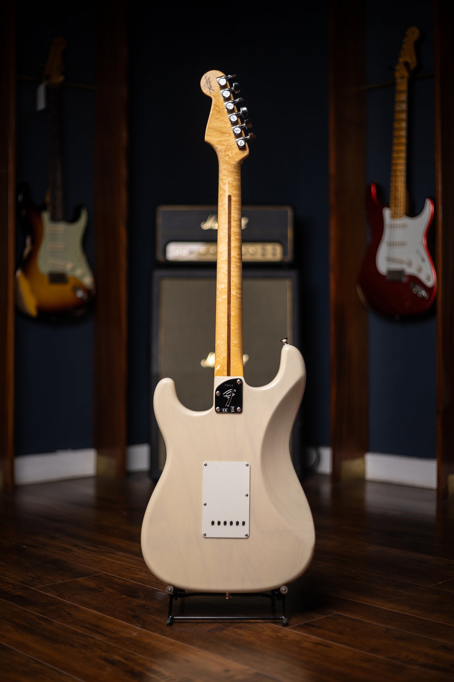 Fender Custom Shop American Custom Stratocaster Electric Guitar - Vintage Blonde NOS