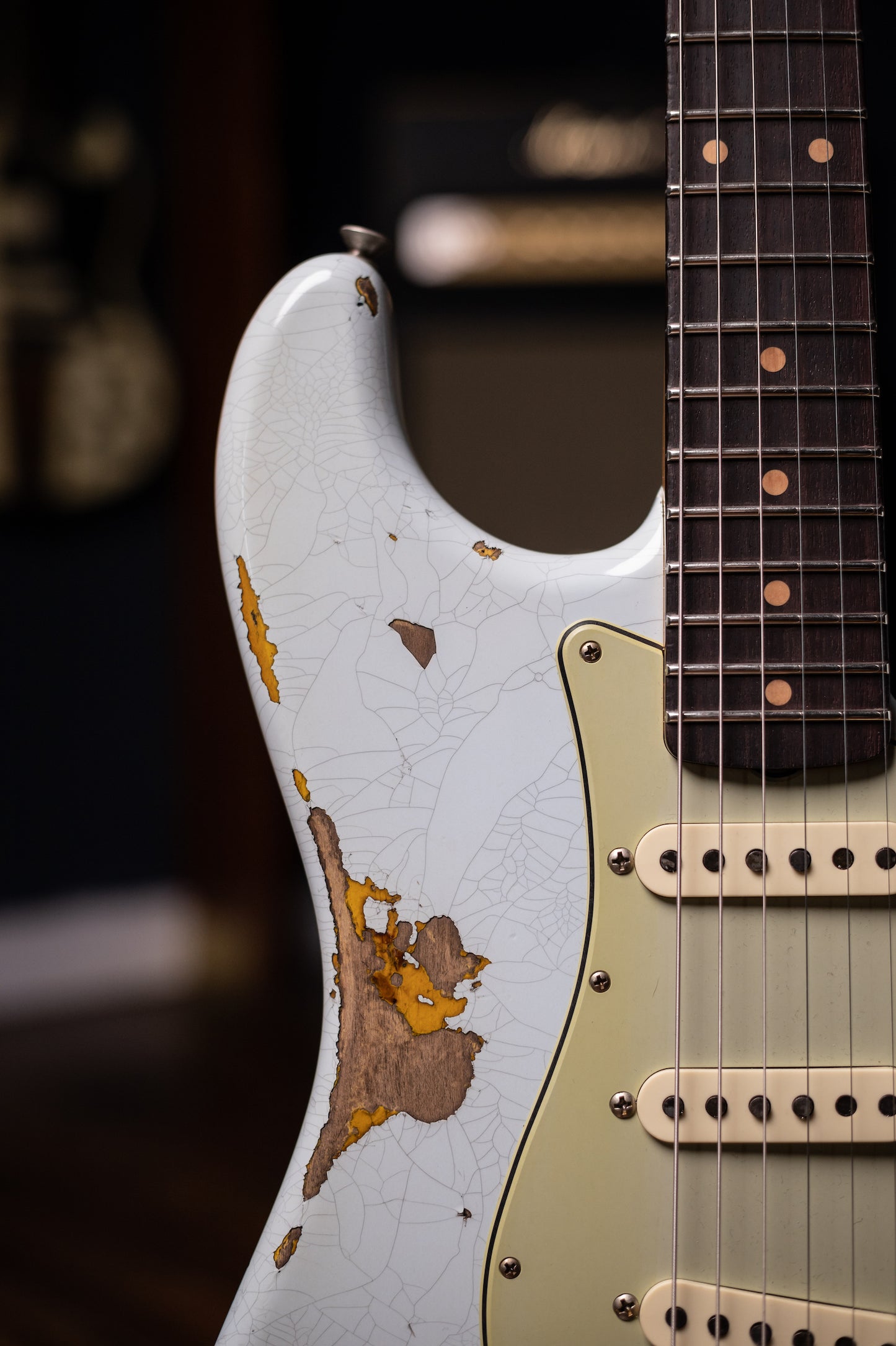 Fender Custom Shop '61 Stratocaster Heavy Relic Electric Guitar - Super Faded Aged Sonic Blue over 3-Color Sunburst