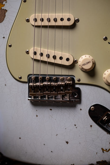 Fender Custom Shop '61 Stratocaster Heavy Relic Electric Guitar - Super Faded Aged Sonic Blue over 3-Color Sunburst