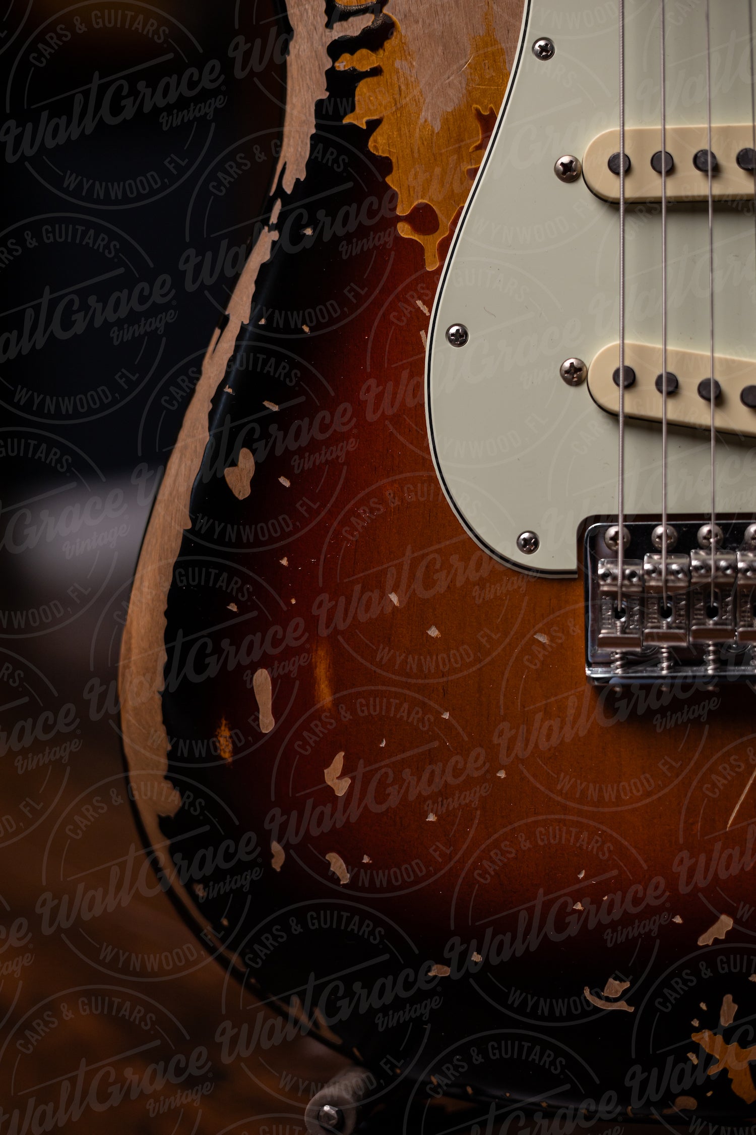 Fender Mike McCready Stratocaster Electric Guitar - 3-Color Sunburst