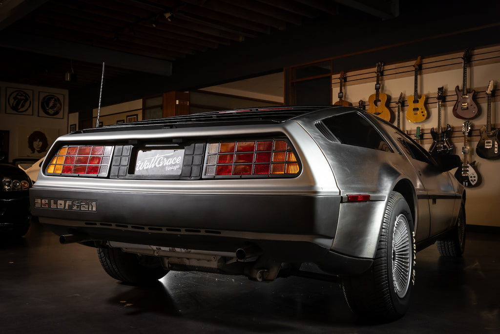 1981 Delorean DMC-12 - Stainless Steel