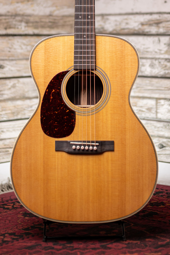 Martin 000-28 Left Handed Acoustic Guitar - Natural