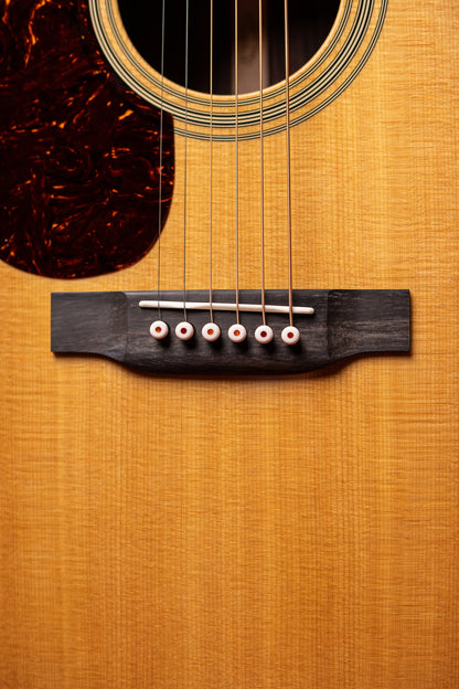 Martin 000-28 Left Handed Acoustic Guitar - Natural