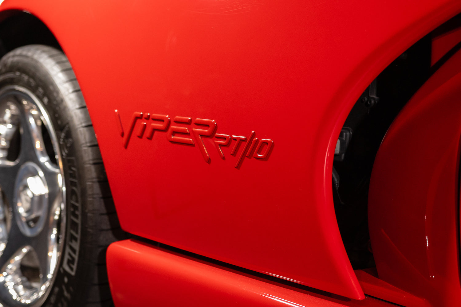 1998 Dodge Viper RT/10 - Viper Red