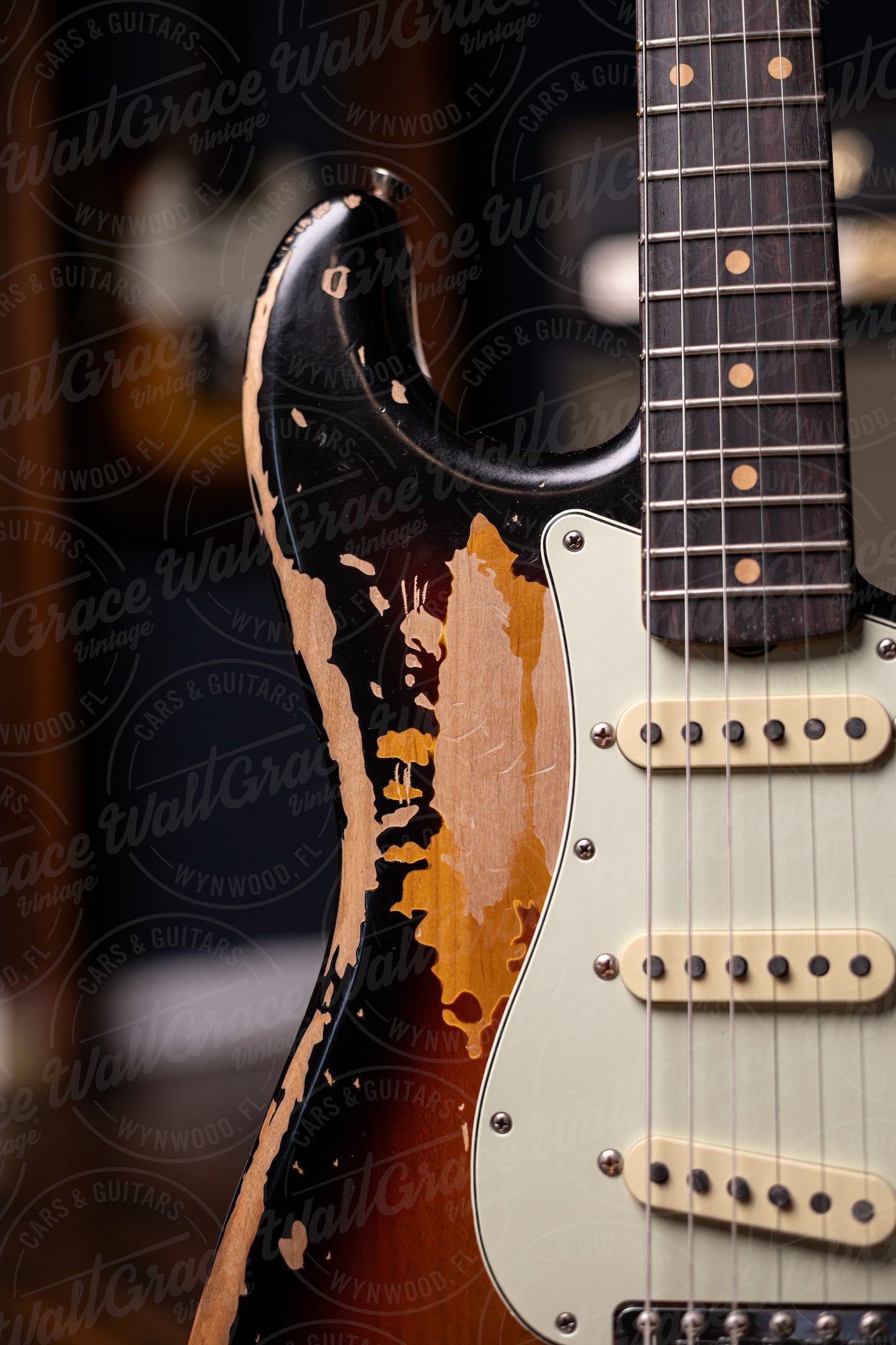 Fender Mike McCready Stratocaster Electric Guitar - 3-Color Sunburst