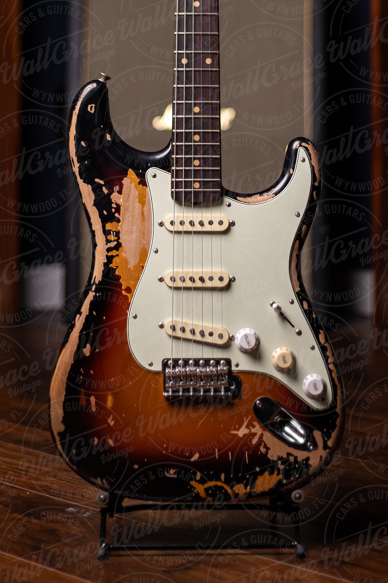 Fender Mike McCready Stratocaster Electric Guitar - 3-Color Sunburst