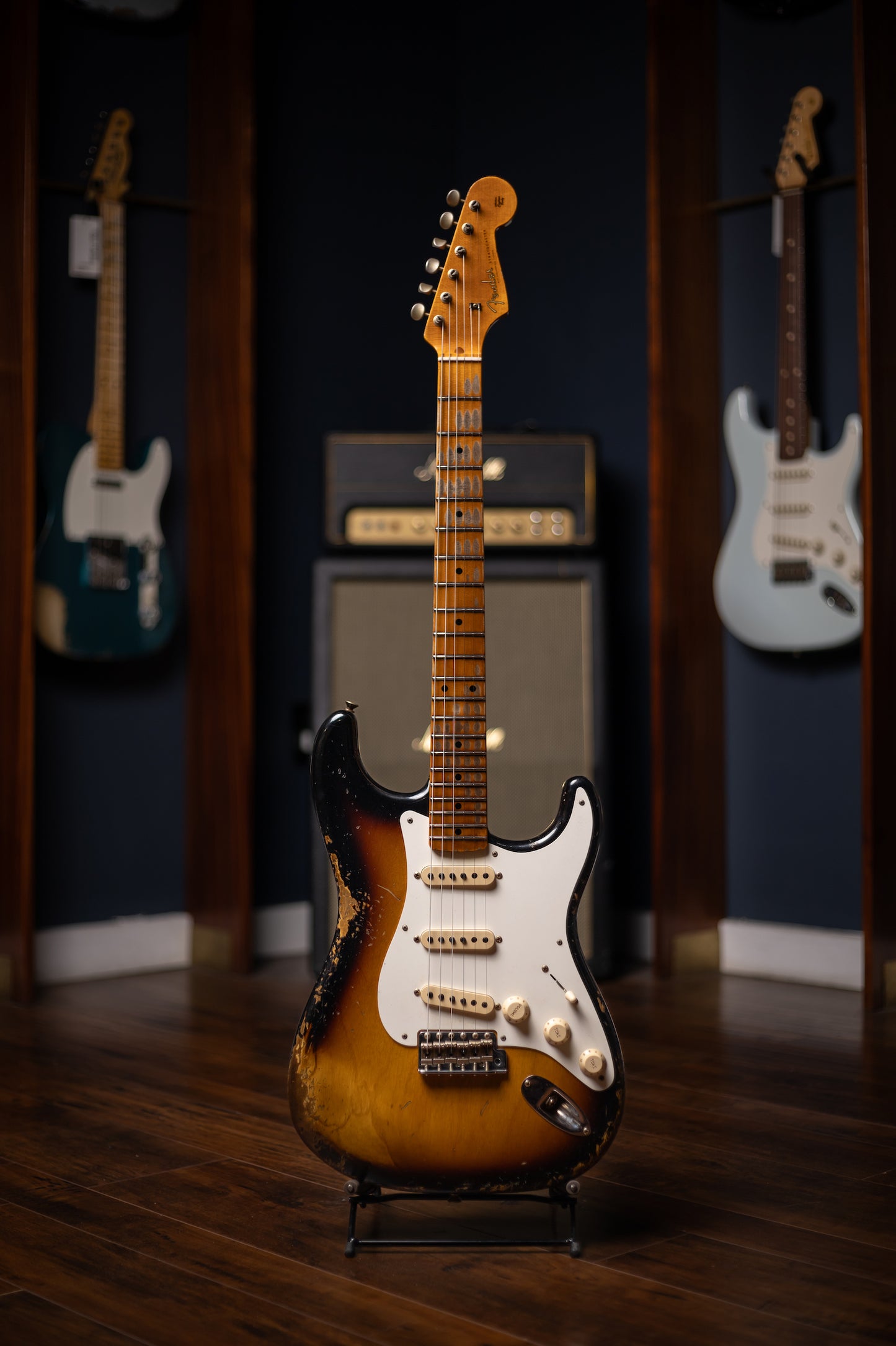 Fender Custom Shop Stratocaster 1957 Heavy Relic Electric Guitar - Aged 2-Color Sunburst