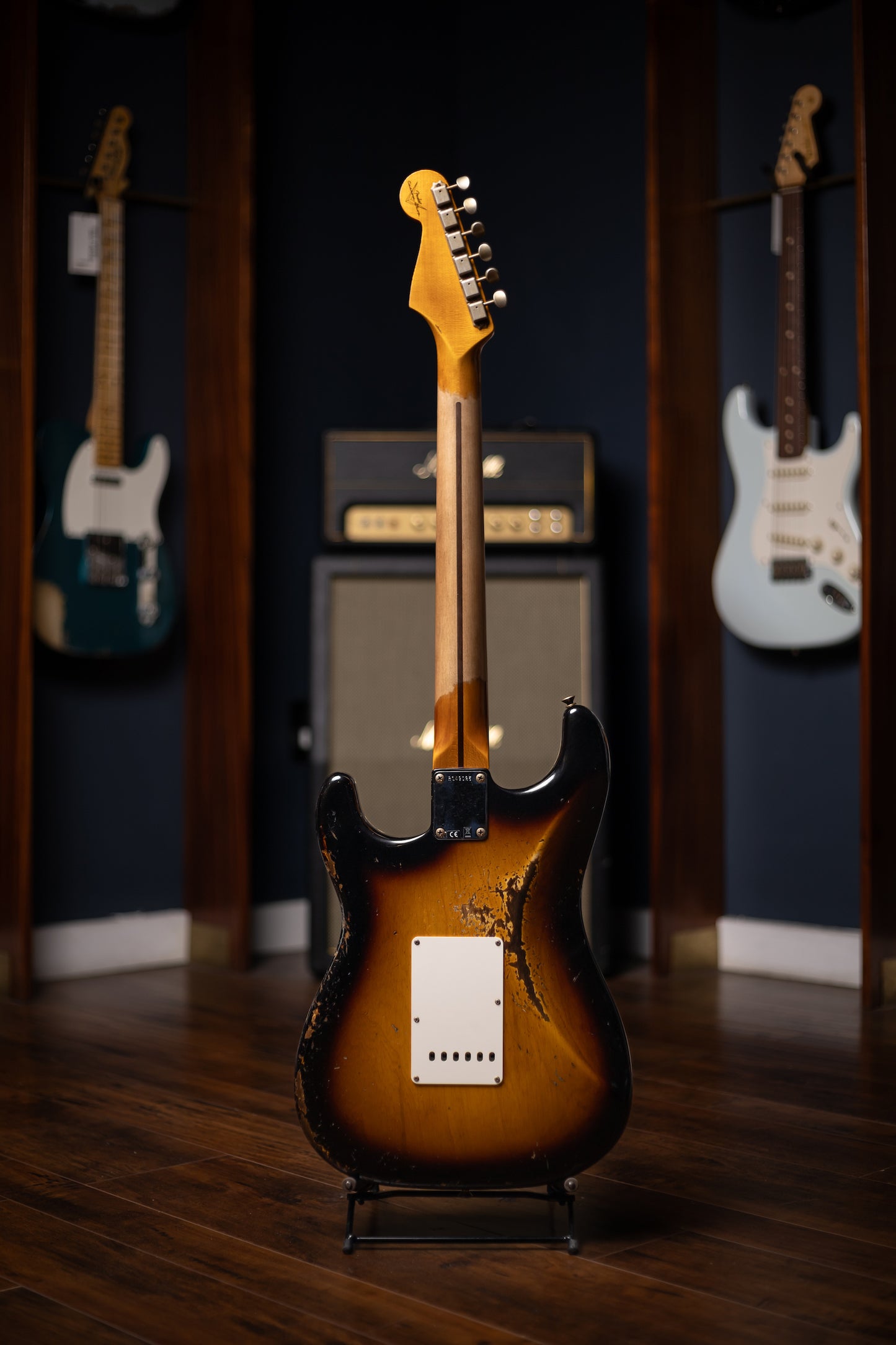 Fender Custom Shop Stratocaster 1957 Heavy Relic Electric Guitar - Aged 2-Color Sunburst