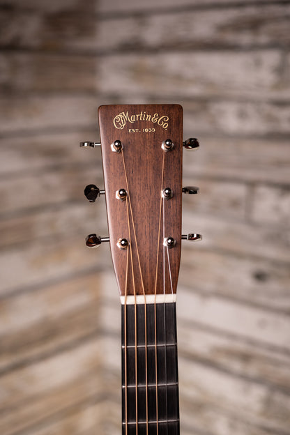 Martin D-18 Authentic 1937 VTS Acoustic Guitar - Aged