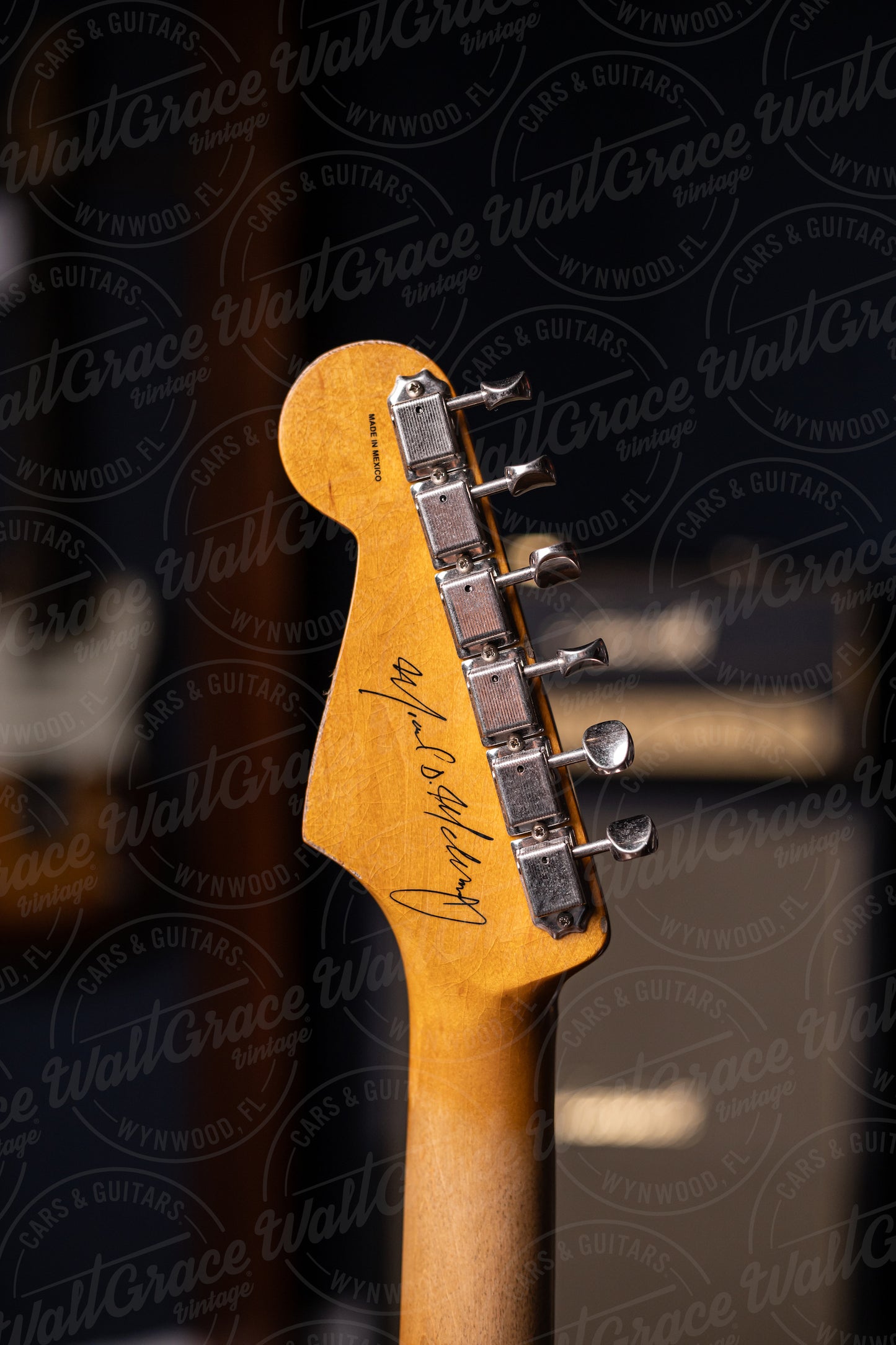 Fender Mike McCready Stratocaster Electric Guitar - 3-Color Sunburst