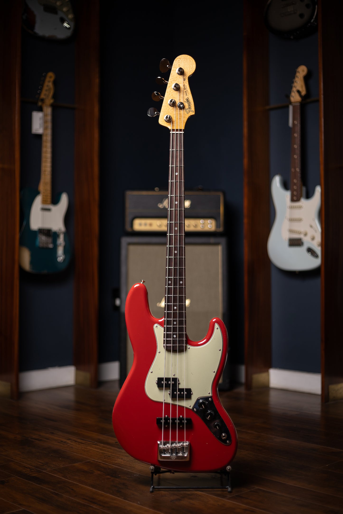 Fender Custom Shop Limited Edition Jazz Bass Special NOS Electric Bass - Aged Dakota Red