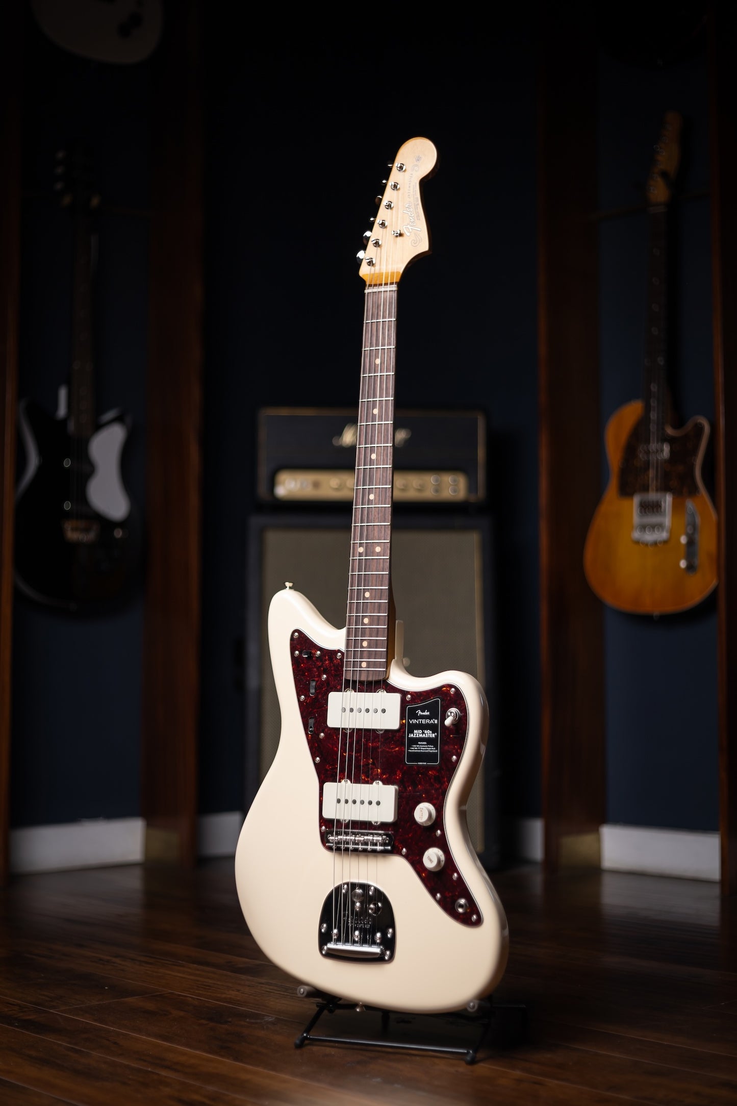 Fender Vintera® III Mid '60s Jazzmaster®, Rosewood Fingerboard Electric Guitar - Olympic White