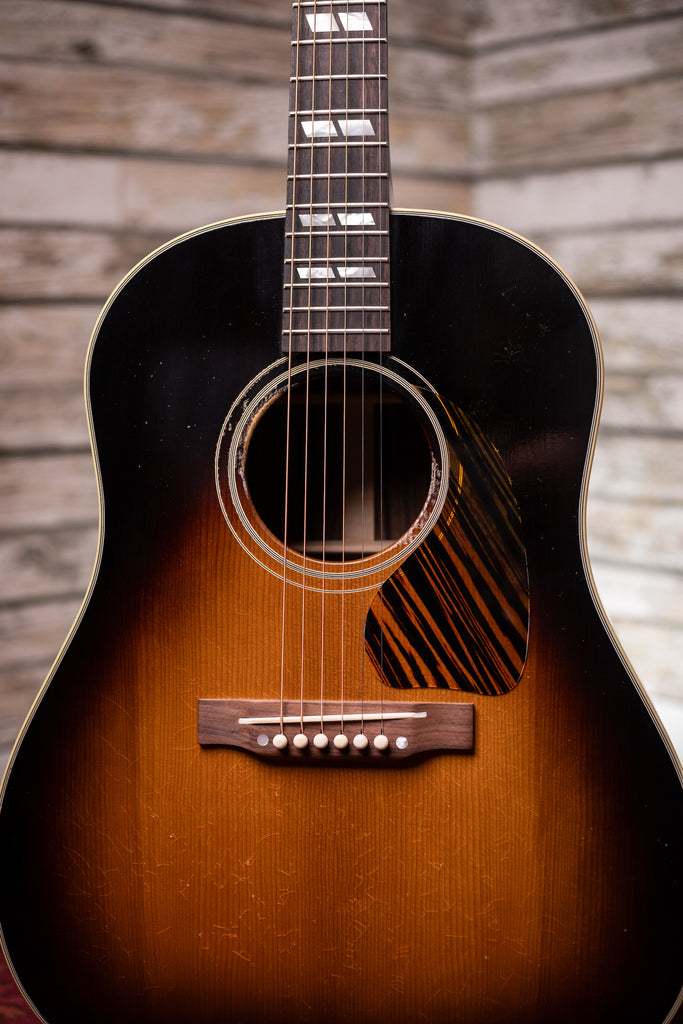 Gibson Custom Shop 1942 Banner Southern Jumbo Murphy Lab Light Aged Acoustic Guitar - Vintage Sunburst