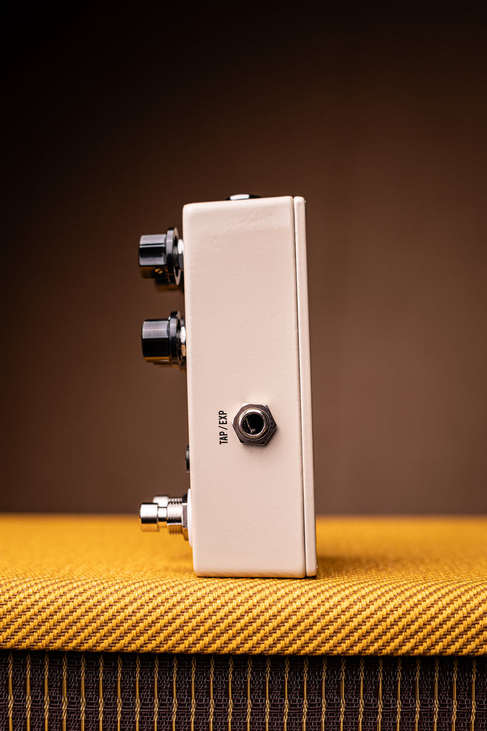 JHS Kodiak Tremolo Pedal