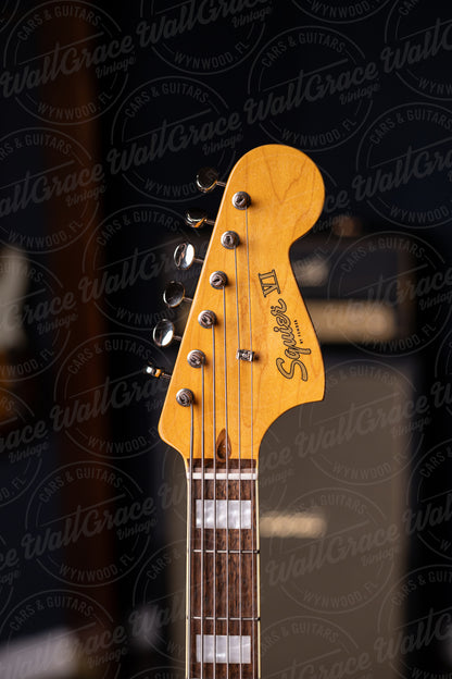 Squier Classic Vibe Bass VI - Black