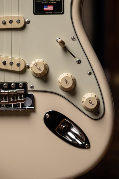 Fender American Vintage II 61 Stratocaster Electric Guitar - Olympic White